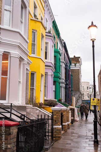 london the uk england britain colorful houses buildings notting hill portobello road elegant posh yellow purple pastel cute lovely winter 