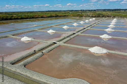 Marais salants colorés  à Guérande
