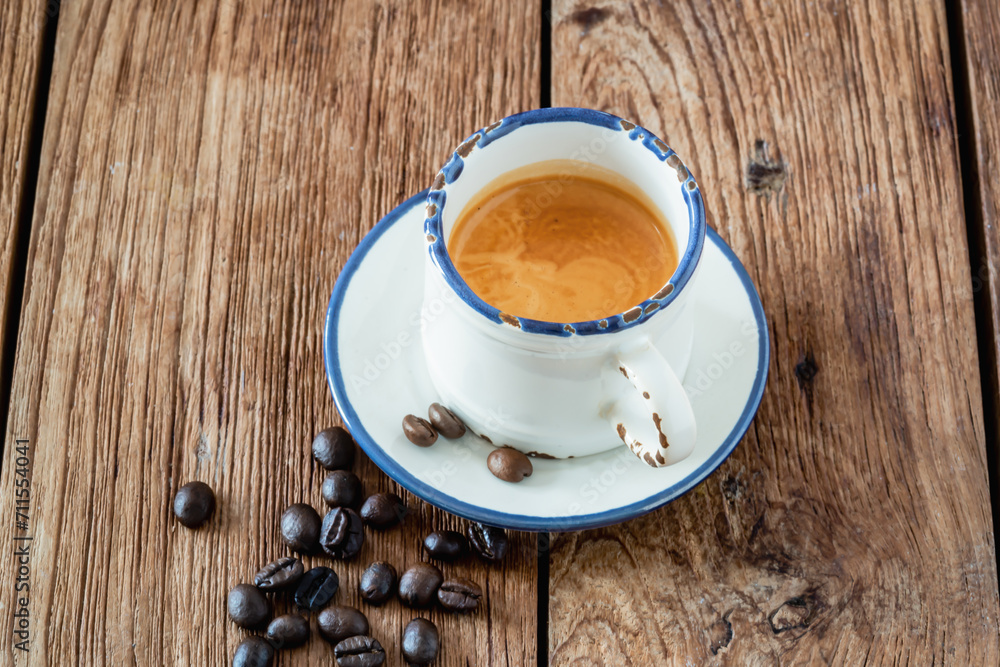 Obraz premium espresso crema in verschiedenen tassen old new 