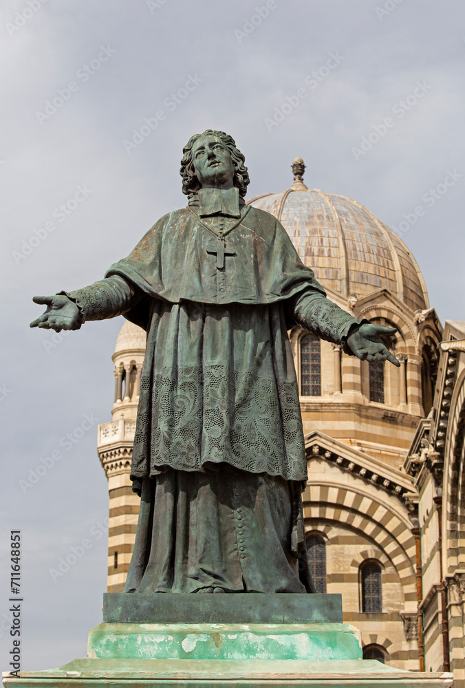 Fototapeta premium Marseille, France - August 13, 2014: The statue of Mgr. Bishop Monseigneur de Belsunce in front of the La Major cathedral in Marseilles, France