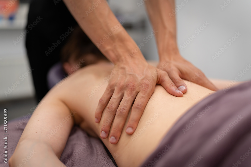 Concentrated Back Massage by Professional Masseuse