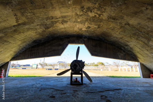 冬の城井1号掩体壕と零戦エンジン　大分県宇佐市　Winter shiroi No. 1 bunker and Zero Fighter engine. Ooita Pref, Usa City. photo