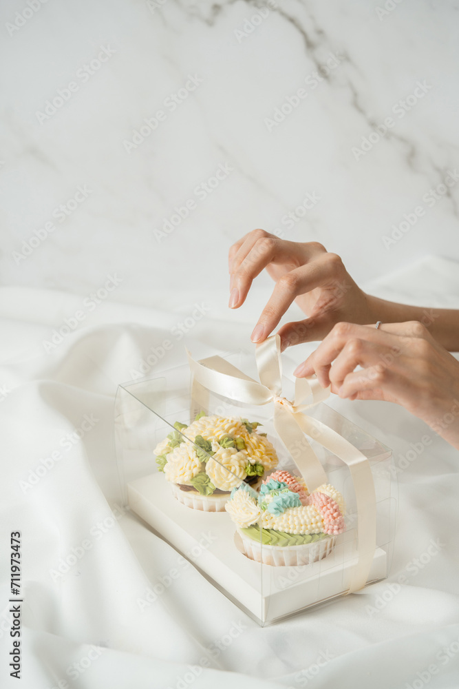 Coconut cup cake for Mother's Day Coconut cup cake for Mother's Day