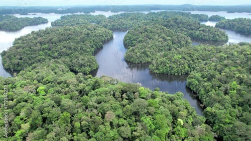 Guyane, le lac de Petit-Saut photo