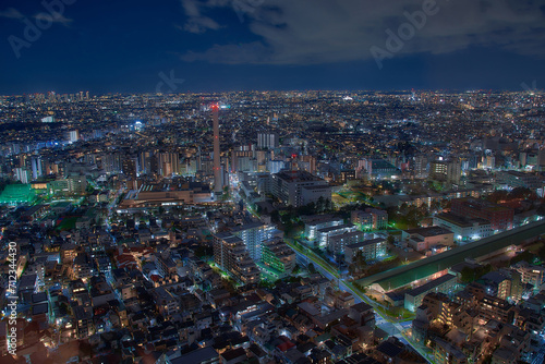 夜の都会の夜景