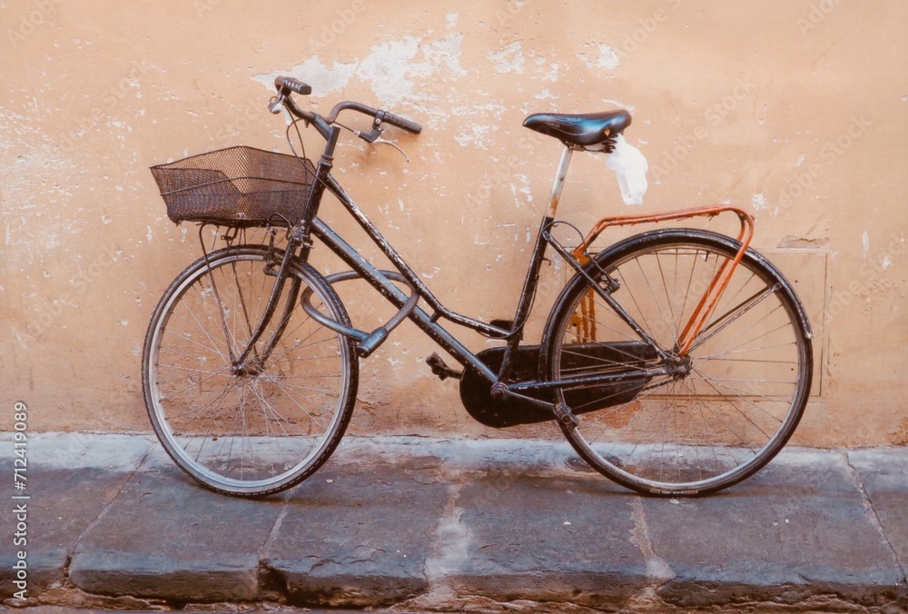 Fototapeta premium old bicycle in the street