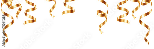 Conjunto de fitas douradas festivas enroladas em espiral penduradas no topo da imagem, isolados em fundo transparente. photo