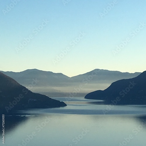 Morgenstimmung am Lago Maggiore