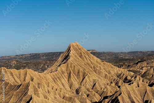 Formaciones rocosas misteriosas en el desierto de Bardenas Reales photo