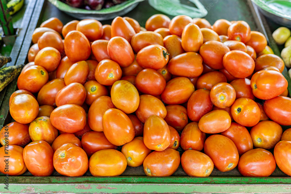 Fair, farmer's market, tomatoes