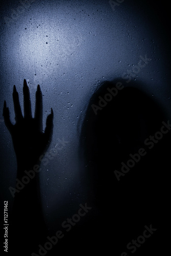 Bild auf Leinwand person in the darkness