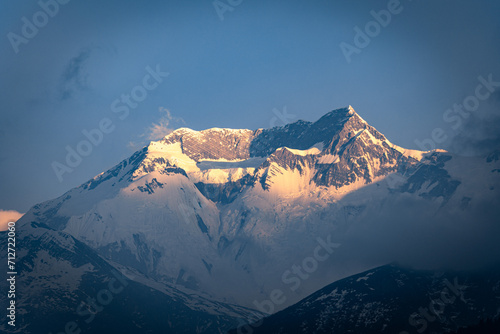 sunset over the mountains in nepal © Thomas
