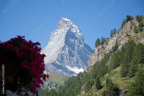 La montaña perfecta photo