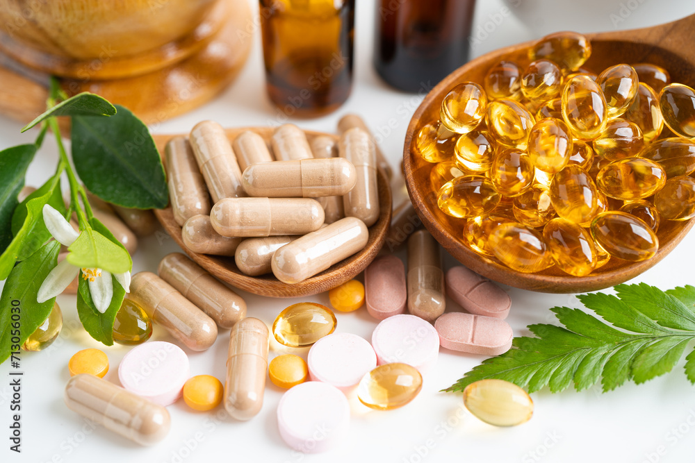 Alternative medicine herbal organic capsule with vitamin E omega 3 fish ...