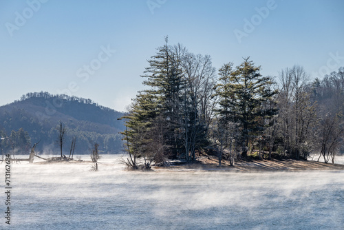 lake glenville in the cold of winter