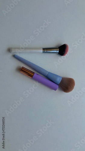 Makeup Utensils Tools (ID: 713266836)