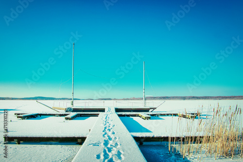 Boat on the Lake - Winter - Snow - Cold - Landscape - Ice - Sailboat - Jetty  - Moorings - Sea - Lake - Nature - Background - Rangsdorf - Brandenburg - Germany