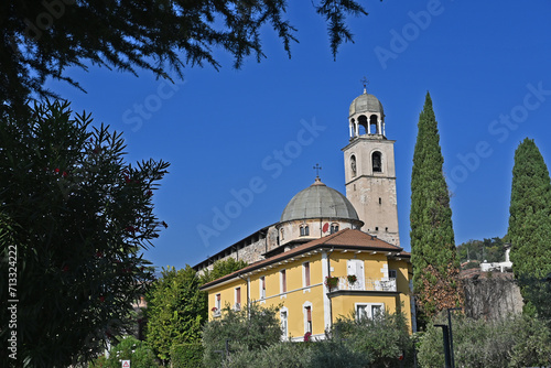 Salò, il Duomo dal lungolago, Lago di Garda - Brescia - Lombardia