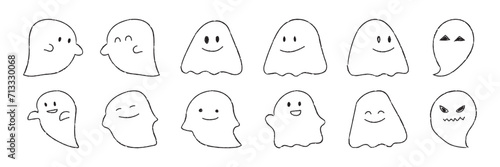 かわいい手書きのおばけのセット　ベクター　白黒　モノクロ　イラスト素材　Cute hand drawn ghost collection