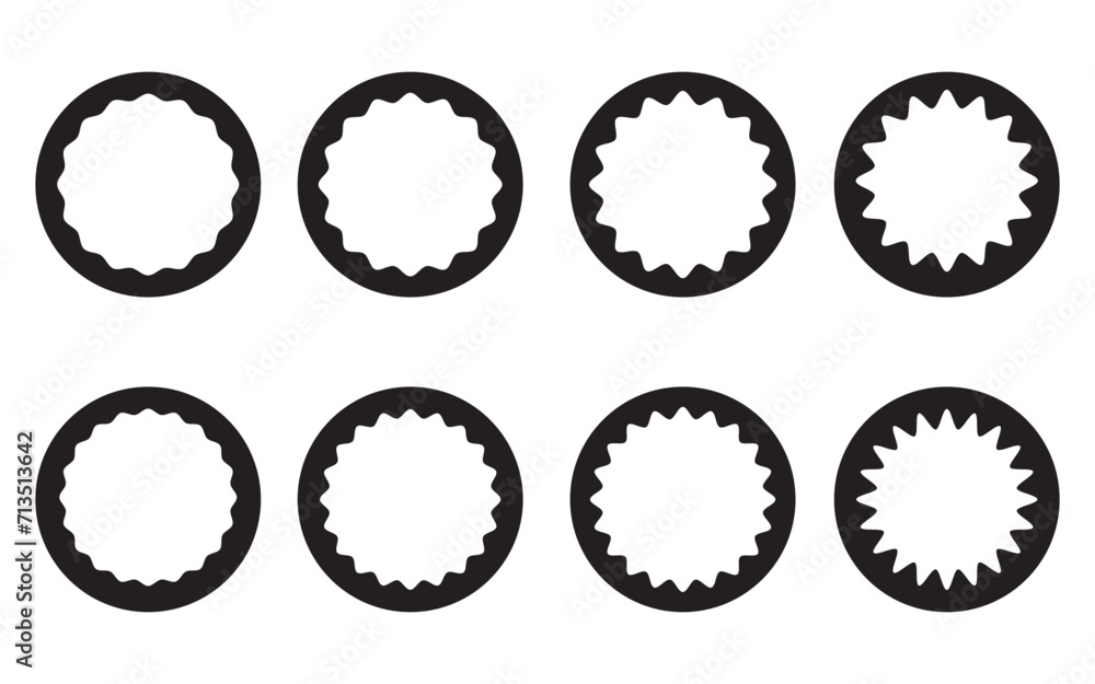 Wavy Edge Zigzag circle stroke icon set, Hollow Circle Stroke Icon set of 8 icon, Isolated on a white background. Wavy Edge Zigzag circle stroke icon set, Hollow Circle Stroke Icon set of 8 icon, Isolated on a white background.