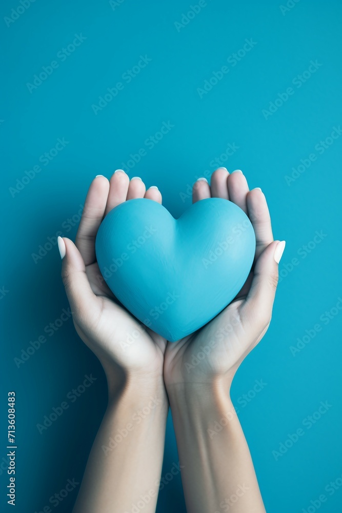 Fototapeta premium hands holding heart