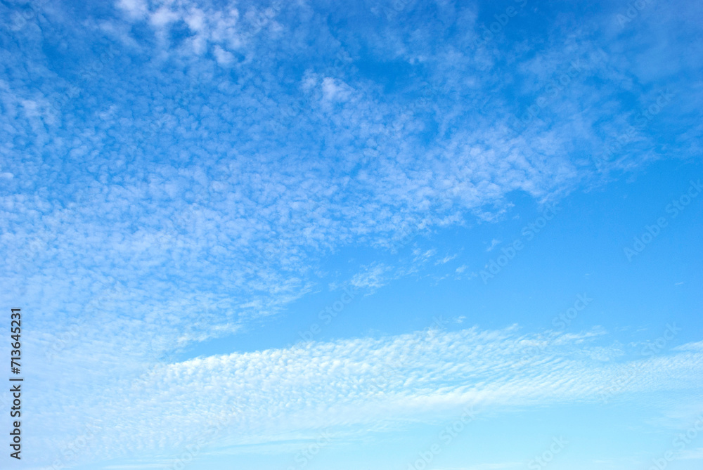 Obraz premium gentle air clouds in the blue sky