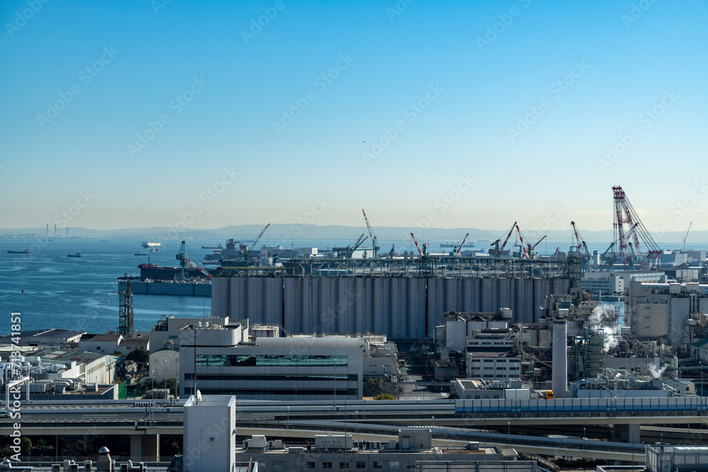 神奈川県横浜市磯子　丘陵からの風景