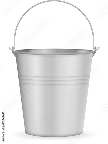 Metal bucket