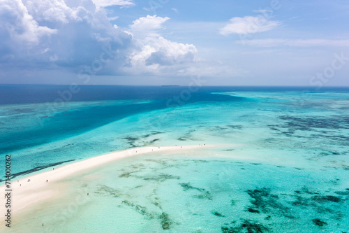 Obraz na płótnie Aerial view of safari blue sandbank in Zanzibar. w salonie
