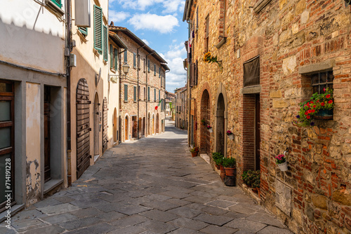 Fototapeta Naklejka Na Ścianę i Meble -  Lucignano, wonderful village in the Province of Arezzo. Tuscany, Italy.