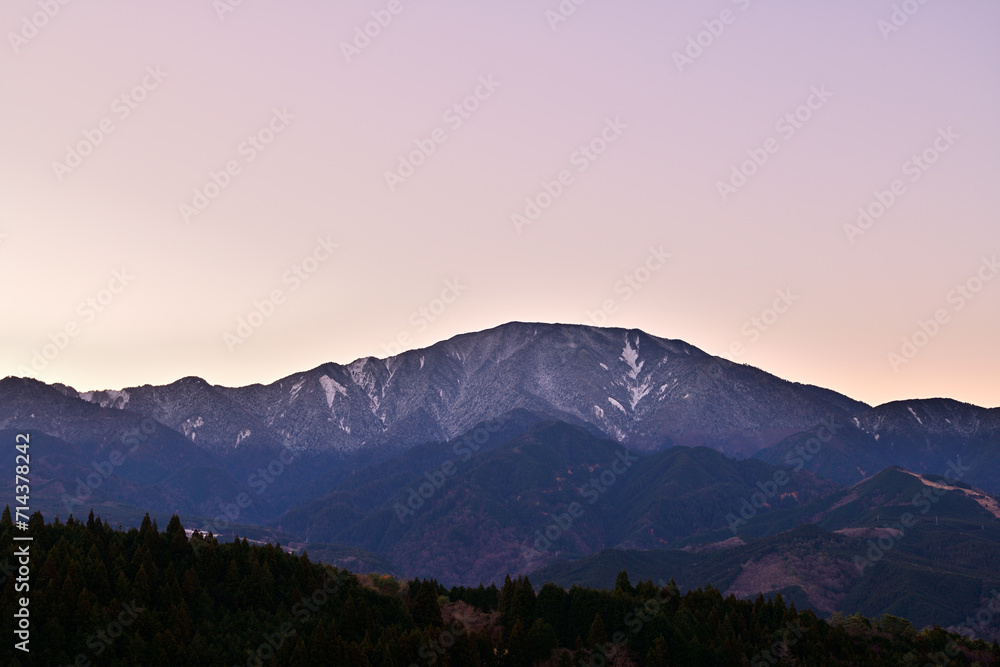 Obraz premium 朝焼けの恵那山