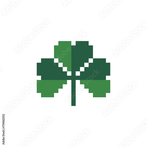 Leaf clover pixel art icon, green plant logo. Isolated vector illustration. Game assets 8-bit sprite. Design for stickers,  web, mobile app. St. Patrick's day symbols.