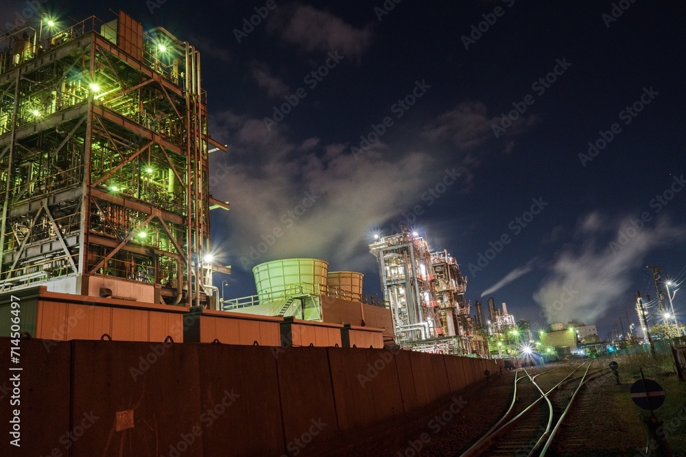 Obraz premium 巨大な工場夜景