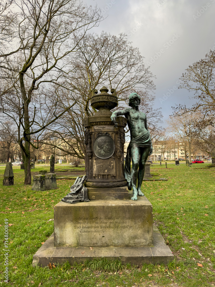 Obraz premium Monument in the park in Hannover Germany