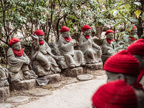 Statues Japon Itsukushima miyajima photo