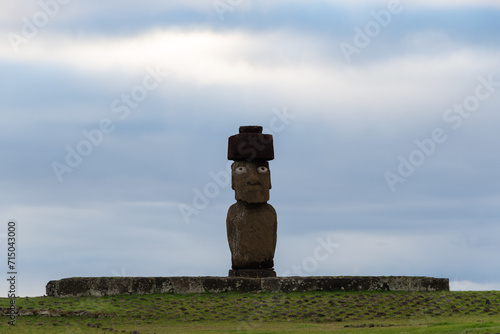 Moai de Hanga Roa, Rapa Nui, Isla de Pascua photo