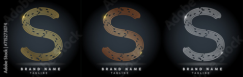 S Letter Logo concept Linear style. Creative Minimal Monochrome Monogram emblem design template. Graphic Alphabet Symbol for Luxury Fashion Corporate Business Identity. Elegant Vector element