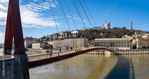 Obraz na płótnie Aerial view at Passerelle du Palais-de-Justice on a sunny day in Lyon w salonie