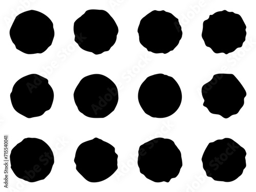 黒　丸　ラフ　手書き風　シンプル　セット