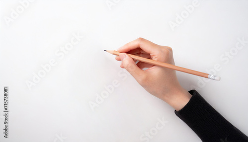 ペンを持つ手