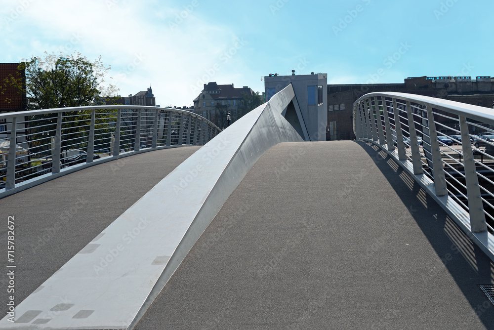 Fußgängerhebebrücke in Danzig Polen