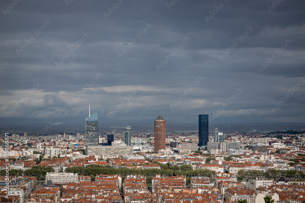 Obraz premium Vue sur Lyon depuis l'esplanade de Fourvière