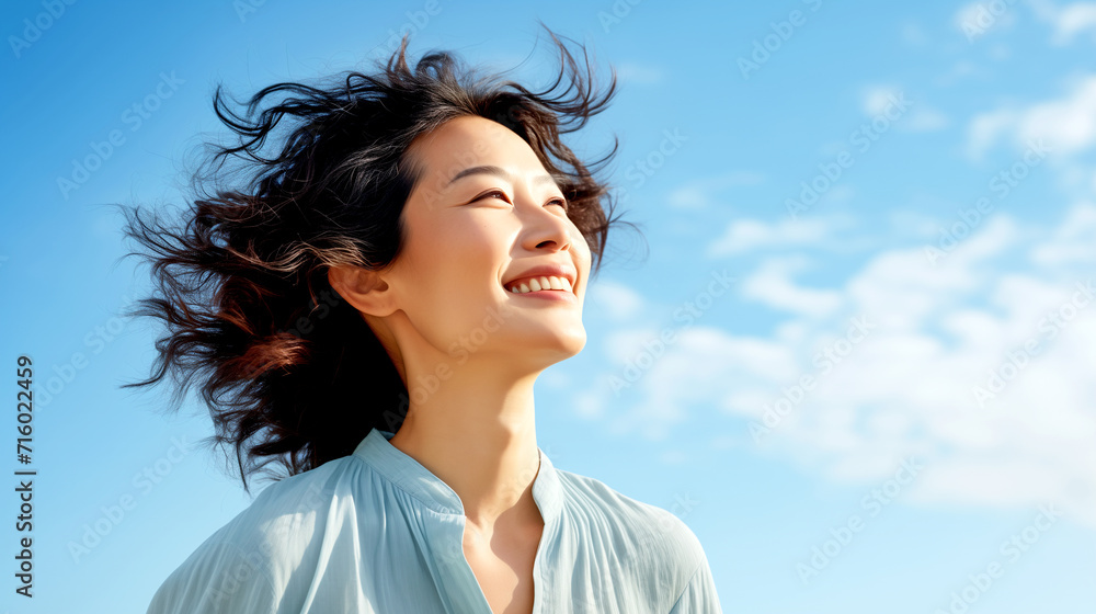 Japanese Mature Woman Looking at the Sky Japanese Mature Woman Looking at the Sky
