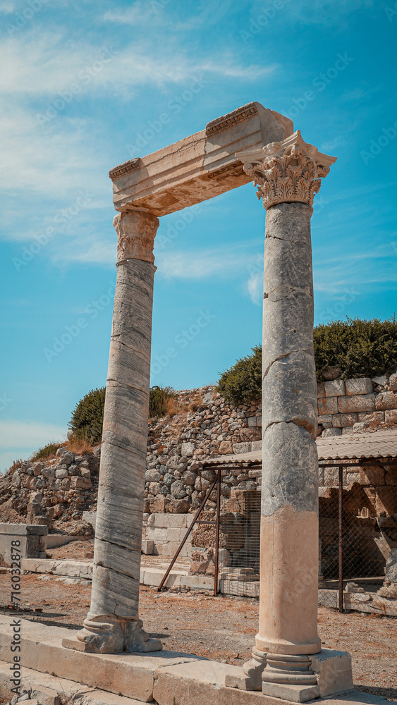 Säulen Des Tempels Des Dionysos In Der Antiken Knidos Aus Dem 3. Jahrhundert V. Chr.
