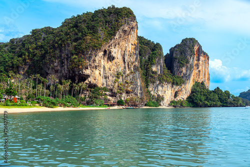 The Ao Ton Sai beach is one of the famous beaches of the Railey peninsula between the municipalities of Krabi and Ao Nang in the south of Thailand. It's a very popular destination for bouldering