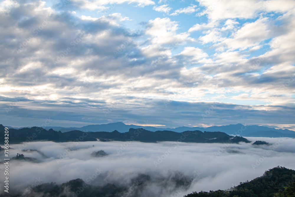 beautiful mountain mist sky scenery