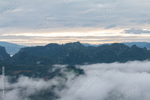beautiful mountain mist sky scenery