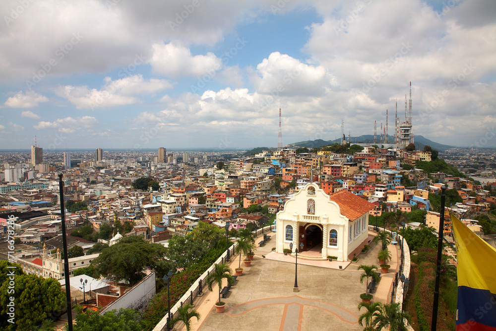 Reise durch Südamerika. Riobamba in Ecuador. Guayaquil, Faro Las Peñas Aussichtspunkt