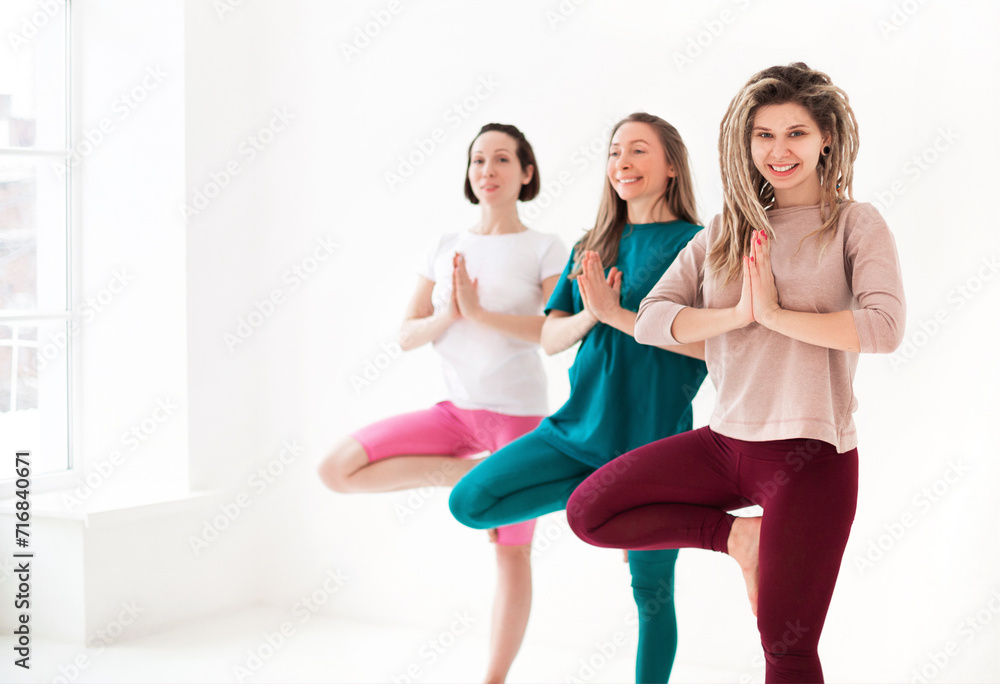 Fototapeta premium two women