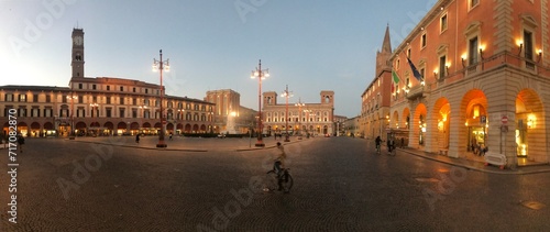 Emilia Romagna - Forlì (Piazza Aurelio Saffi) photo